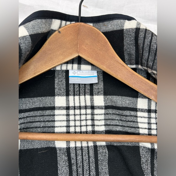 Columbia Alpine Jacket Plaid Shacket - Picture 6 of 12